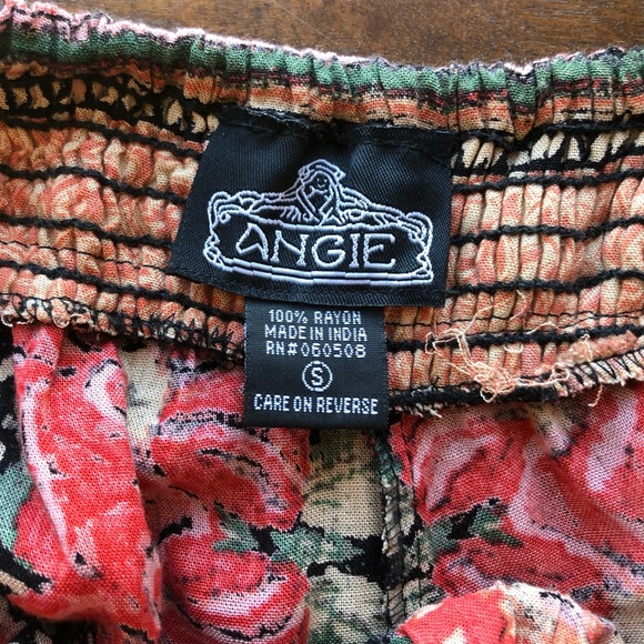 Comfy flower shorts - Picture 4 of 4